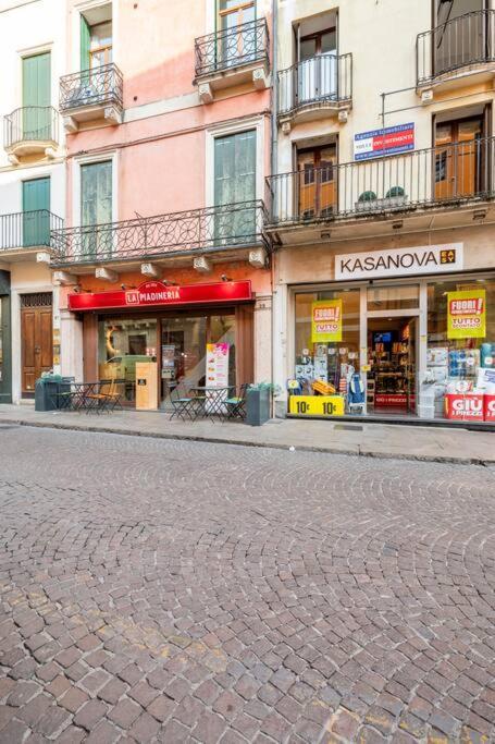 Altea'S Sweet Home In Piazza,Basilica Palladiana Vicenza Zewnętrze zdjęcie